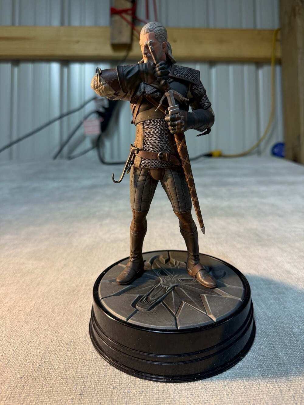 Dark Horse The Witcher 3: Wild Hunt Geralt of Rivia 8-Inch PVC Figure